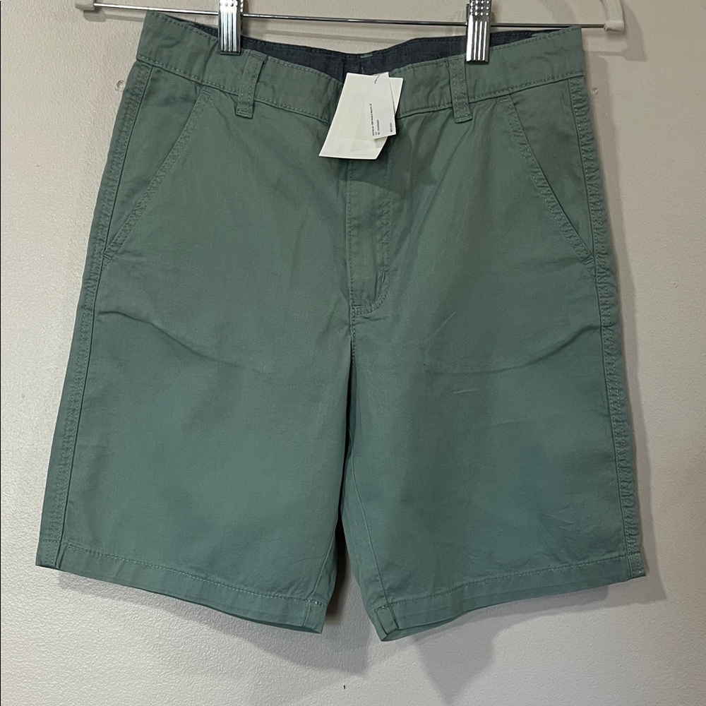 H&M Boys Green Shorts. Size 12. NWT
